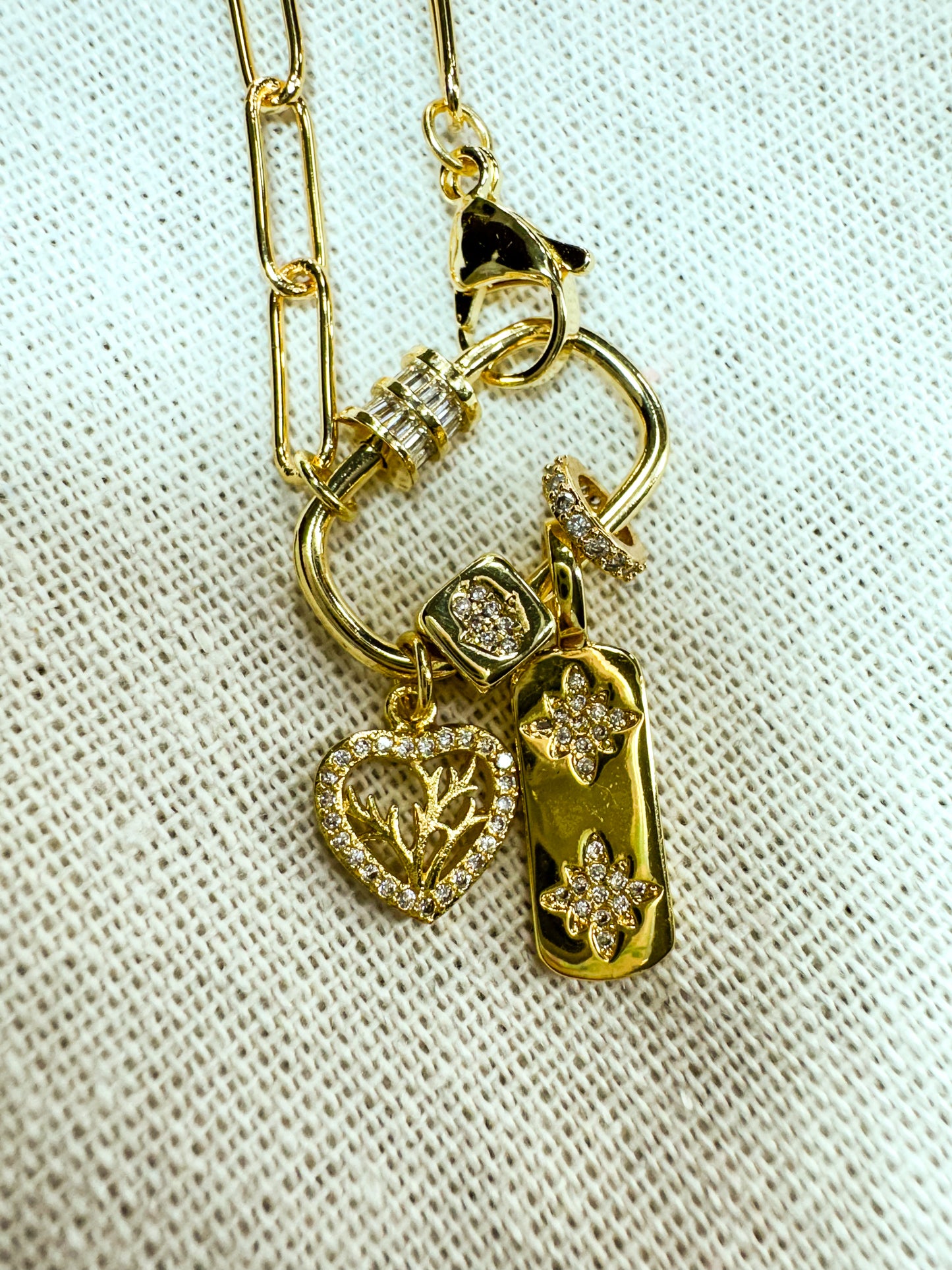 Olivia necklace
