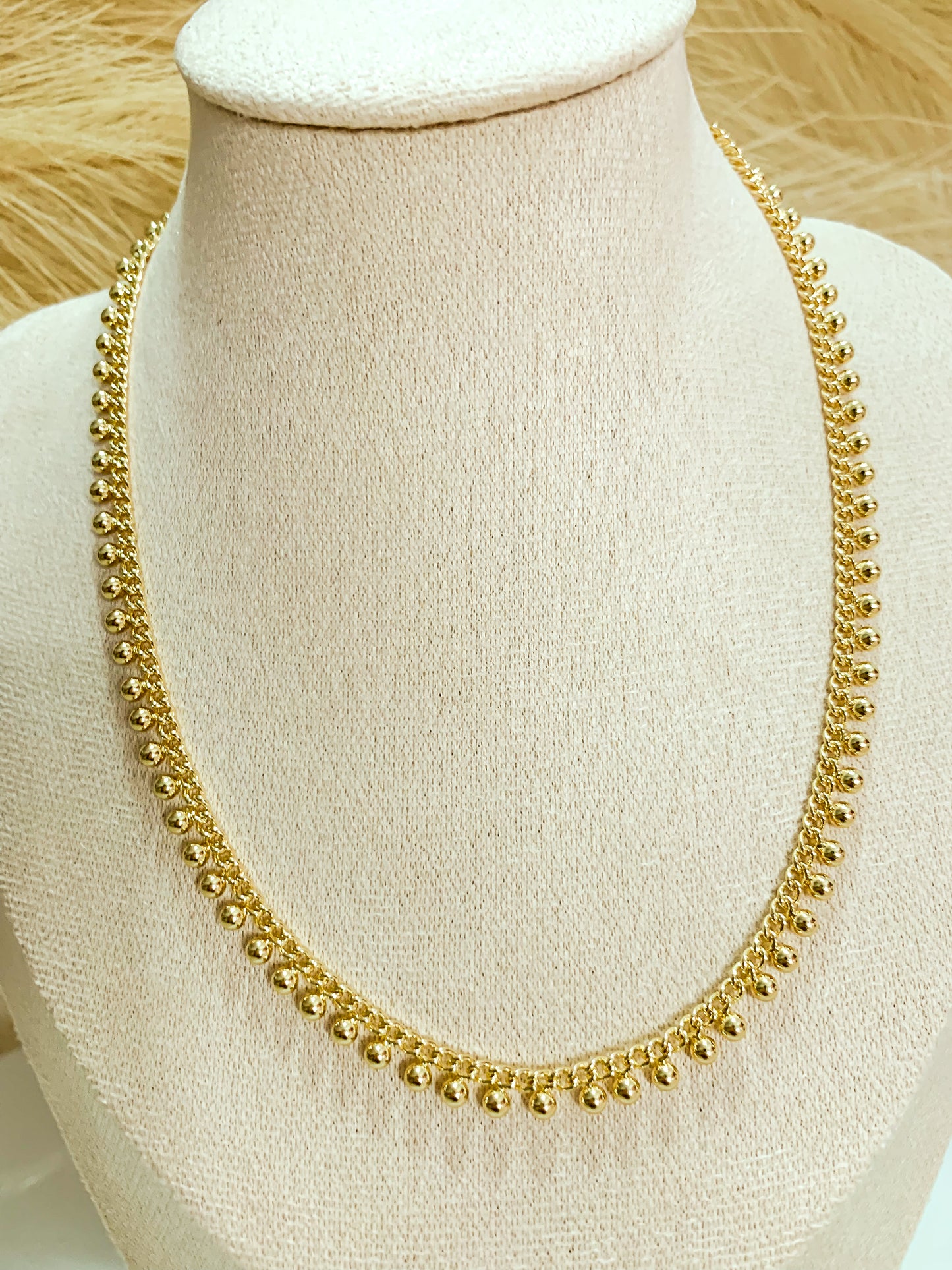 Vicky Necklace